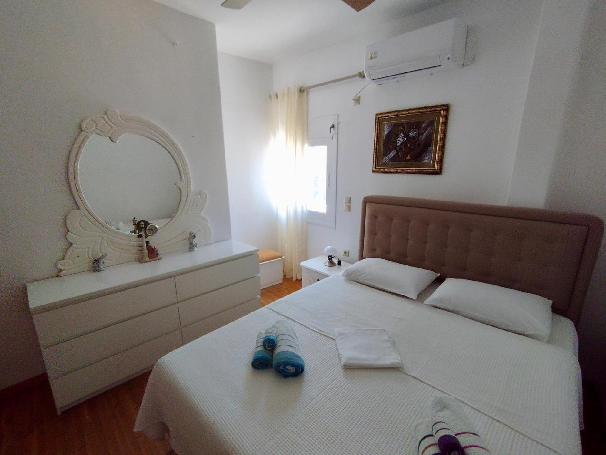 Sofia'S Seaview Villa Near Airport And Beach Artemida  Bagian luar foto